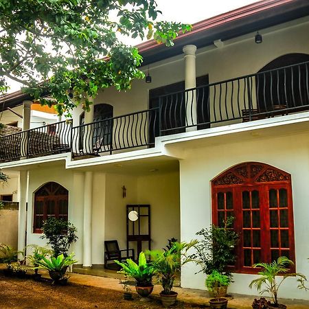 Nivahana Homestay キャンディー エクステリア 写真